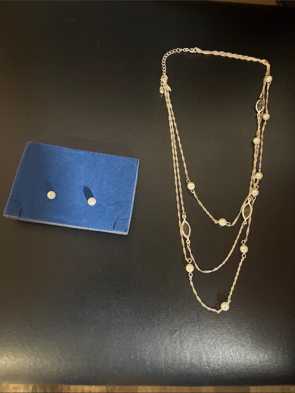 Avon triple strand illusion 2009 necklace and earrings